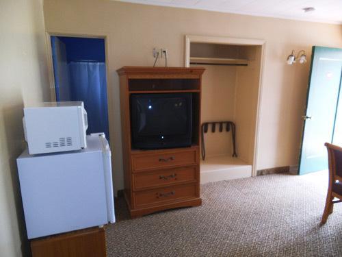 Relax Inn Франклін Номер фото
